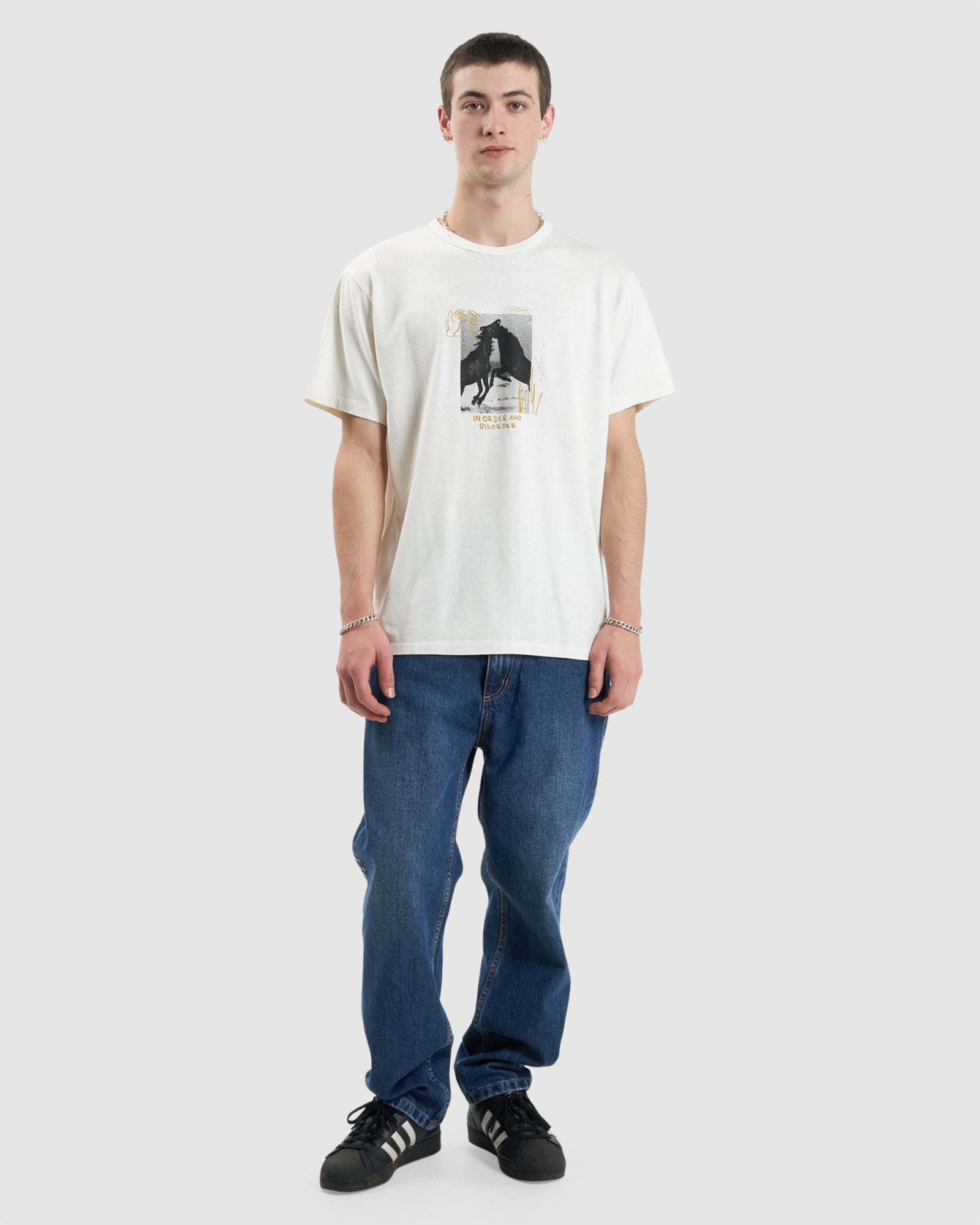 Men's Hemp Casual Ordered Disorder Merchandise Fitted T-Shirt in Dirty White