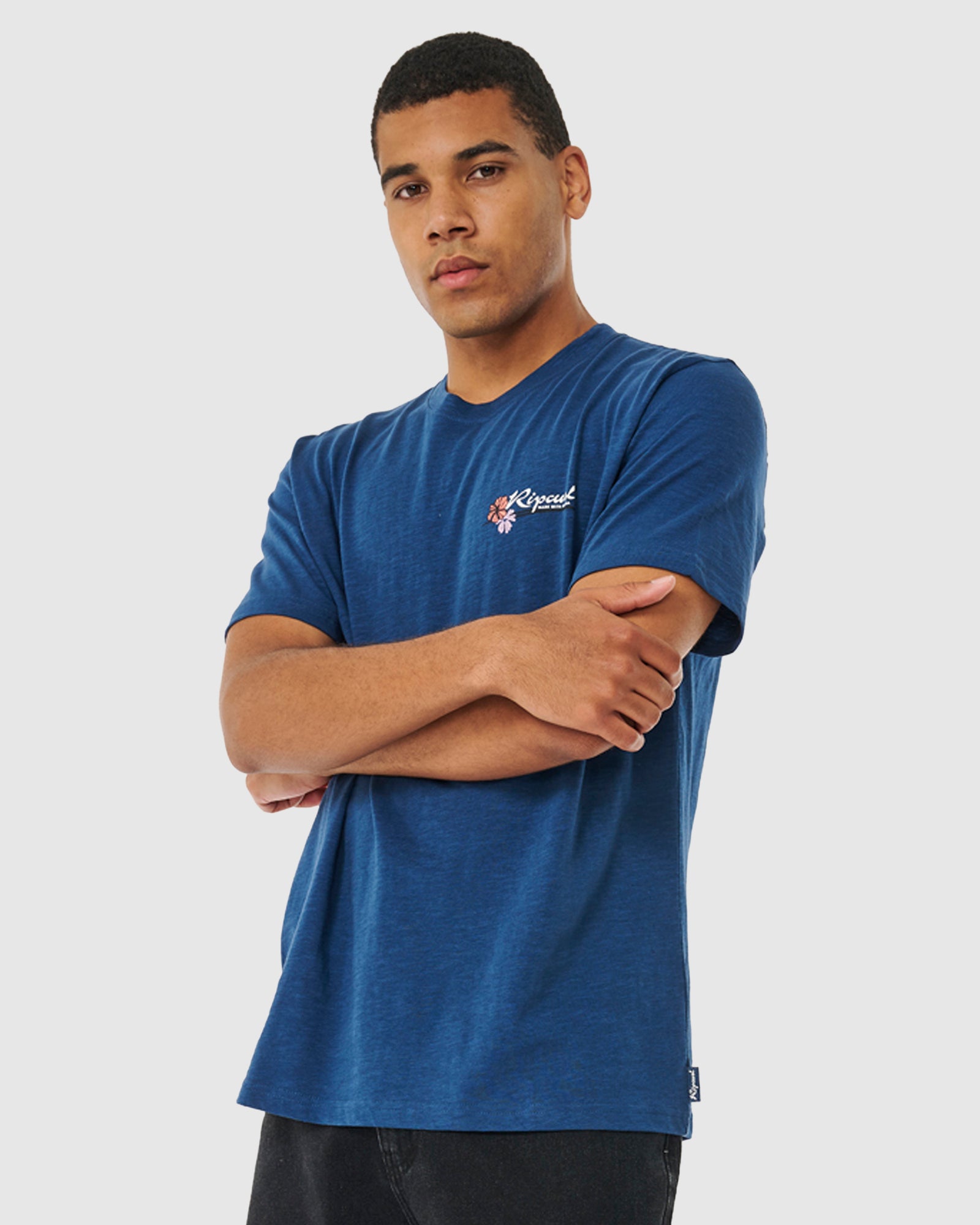 Men's Comfortable Mod Tropics Dreaming Printed T-Shirt