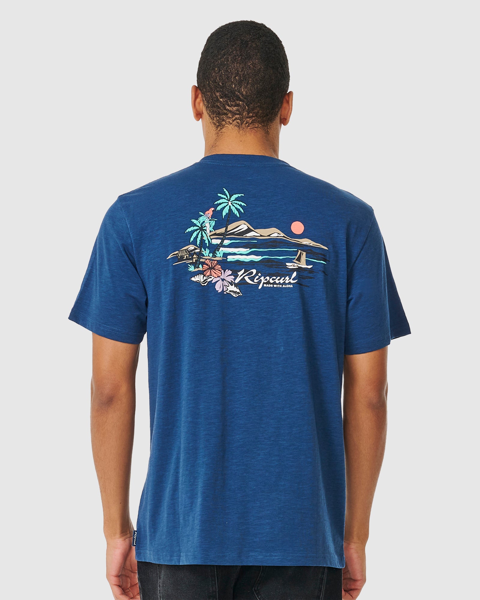 Men's Comfortable Mod Tropics Dreaming Printed T-Shirt