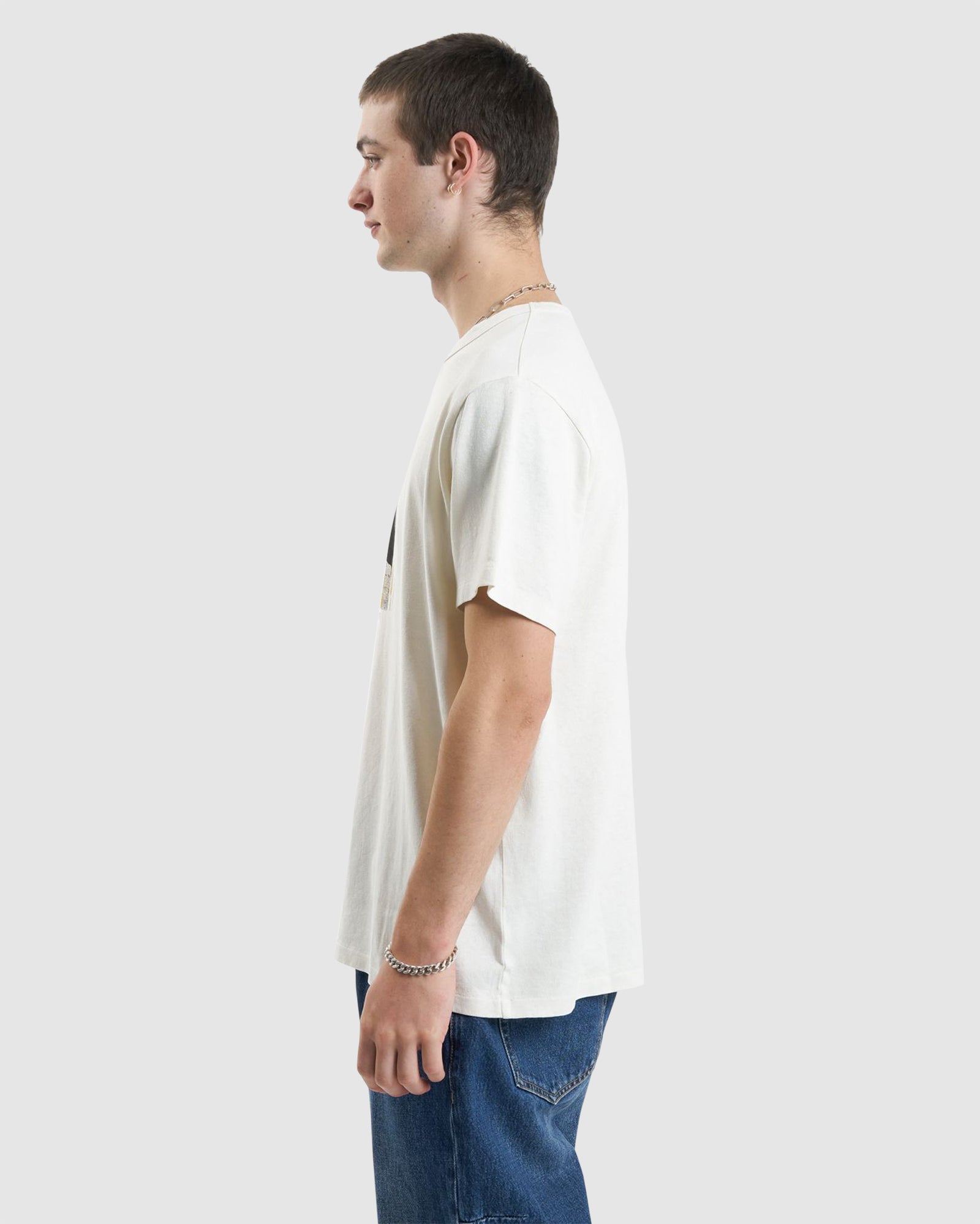 Men's Hemp Casual Ordered Disorder Merchandise Fitted T-Shirt in Dirty White