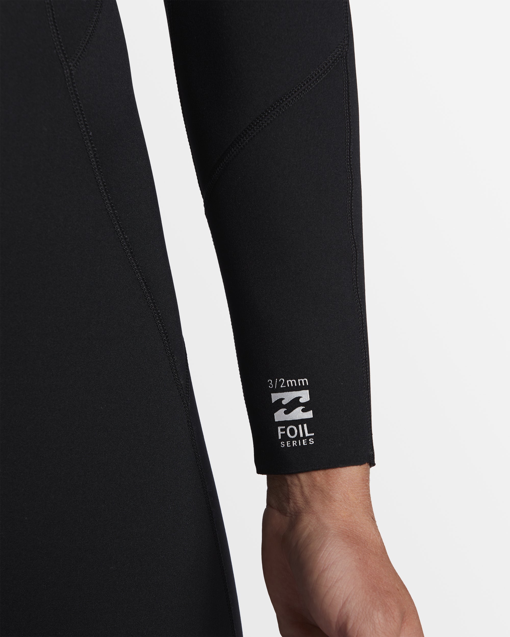 Men's 3/2mm Foil Back Zip Surfing Wetsuit for High - Performance Surfing Sessions