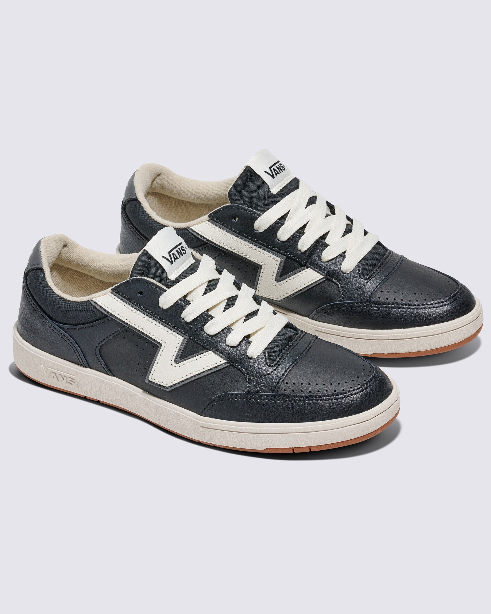 Men's Retro Lowland Comfort - Cushioned Vintage Sports Sneakers for All - Day Wear